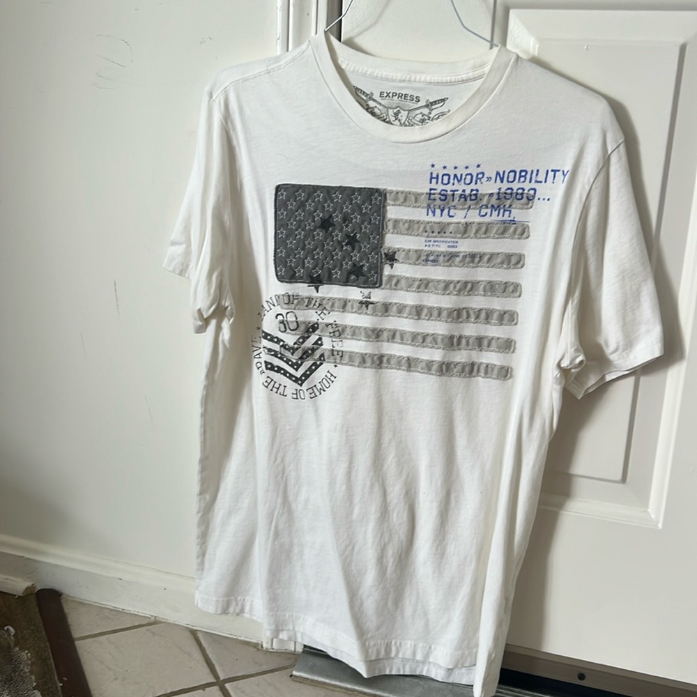 Men’s express shirt